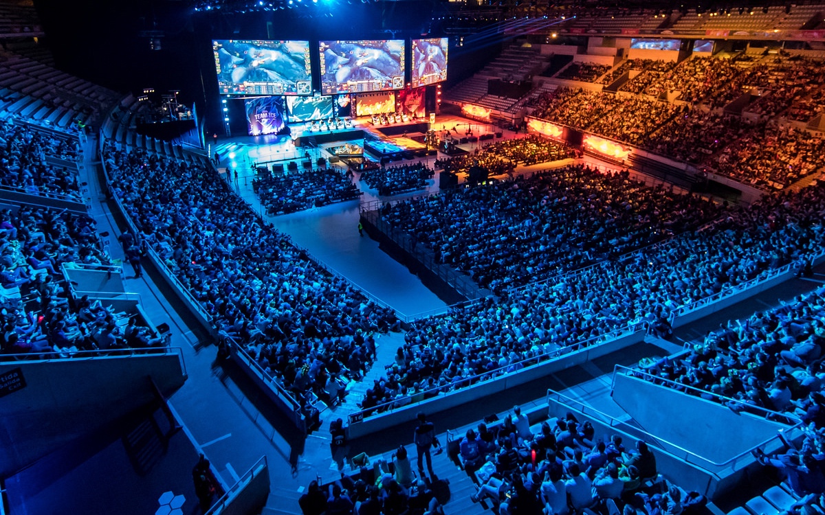 白人球员打破黑人垄断，历史级阵容全是白人？约老师东契奇能翻天？