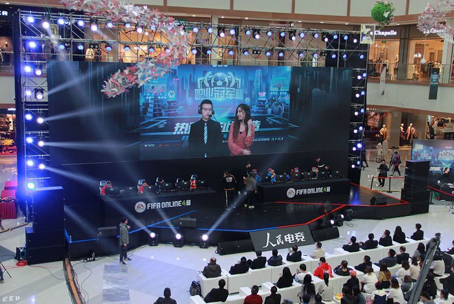 也表现出巴 也表现出巴