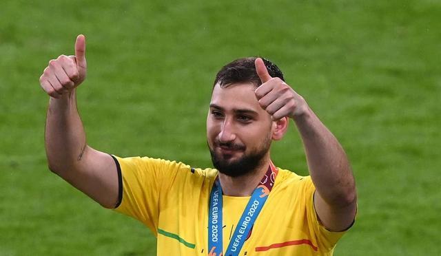 当时他在禁 当时他在禁