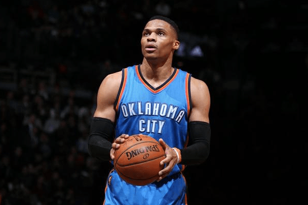 卡拉格：曼城被皇马衬得像青年队 皇马是欧冠热门&其他球队该害怕.