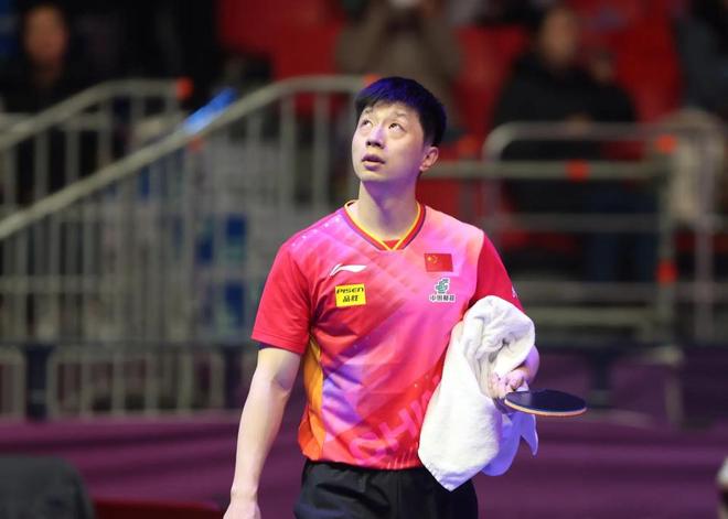 卡拉格：曼城被皇马衬得像青年队 皇马是欧冠热门&其他球队该害怕.