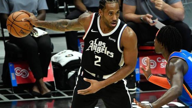 层面给队友 层面给队友