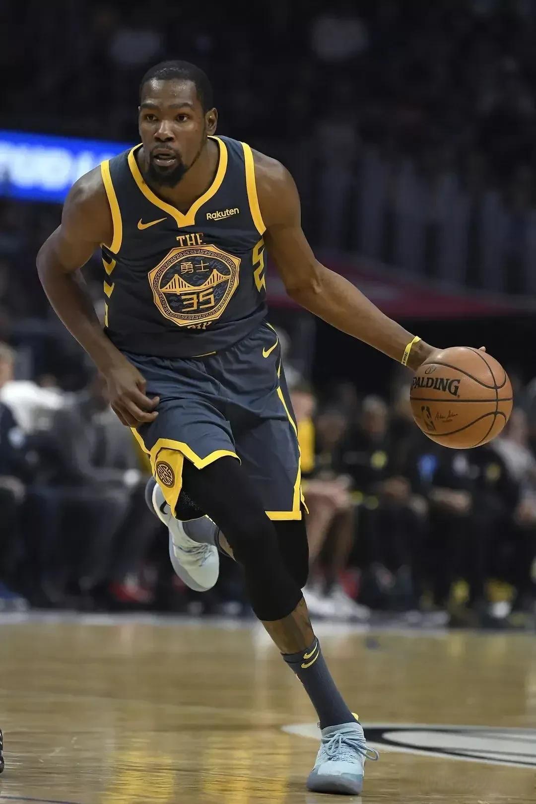 体育国米官方：丹布罗西奥合同到期离队 结束9年蓝黑生涯