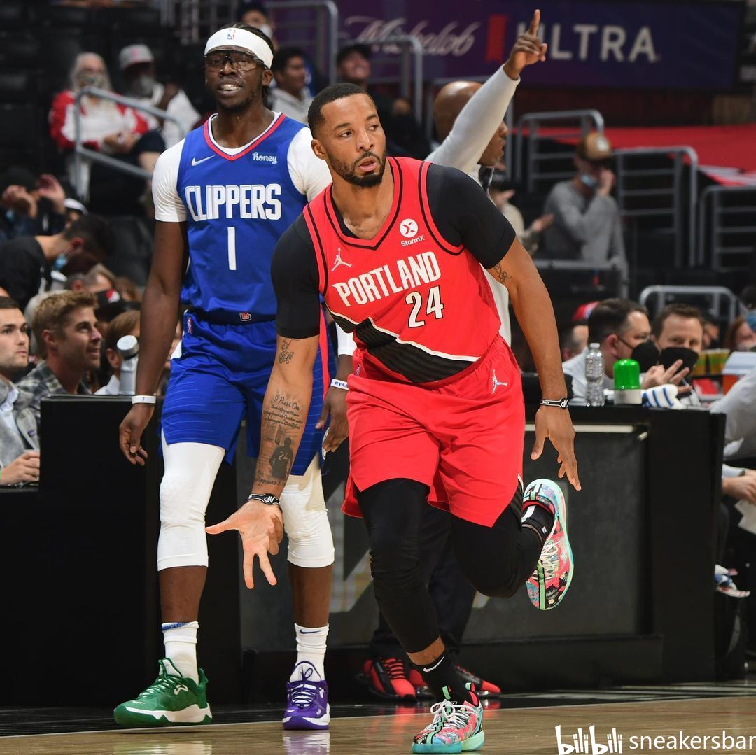 的灰度地带 的灰度地带